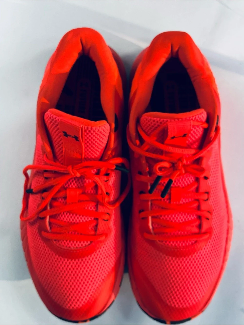 Under Armour Hovr bright neon